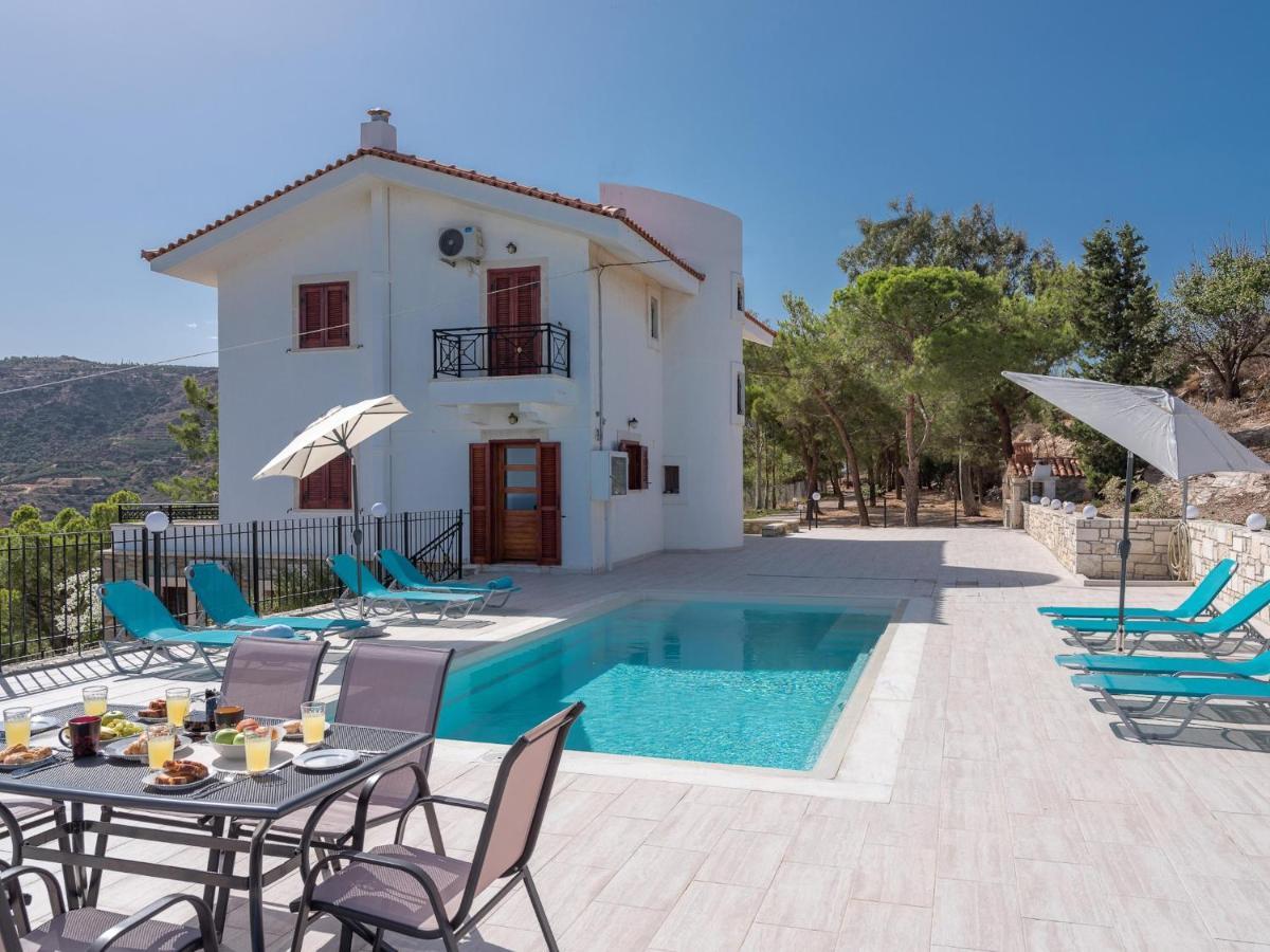 Villa Aura Pine Agia Pelagia  Extérieur photo