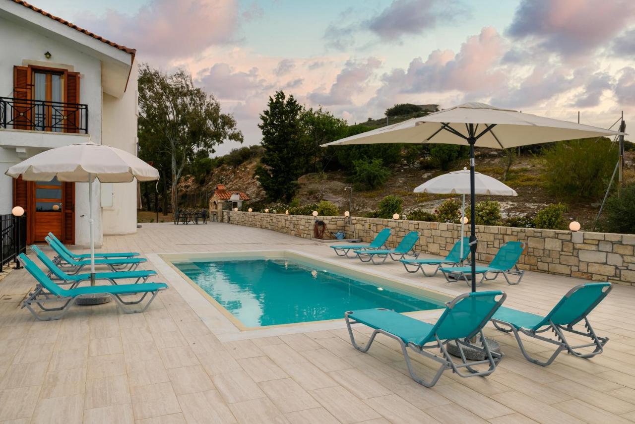 Villa Aura Pine Agia Pelagia  Extérieur photo